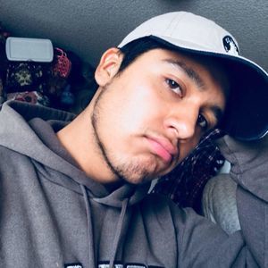 Meet your Posher, Luis